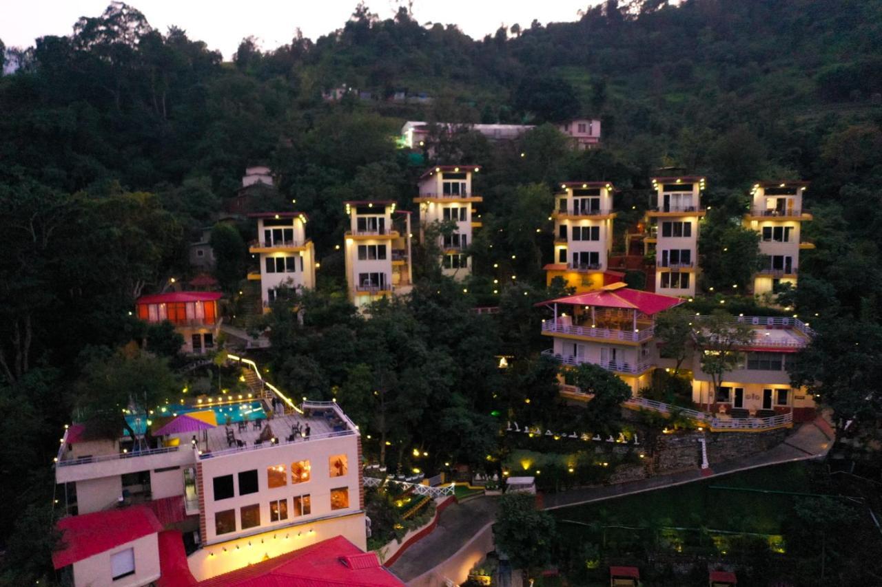 Veda5 Ayurveda & Yoga Retreat Hotel Rishikesh Exterior photo